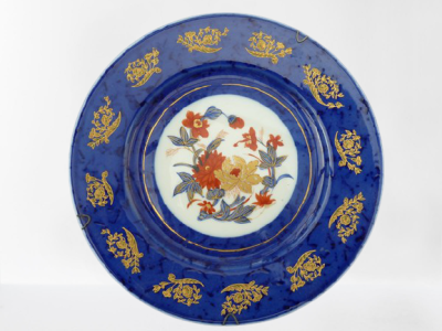 Assiette en porcelaine de Limoges