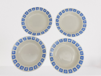 Assiettes vintage en faïence bleu 1950-1960