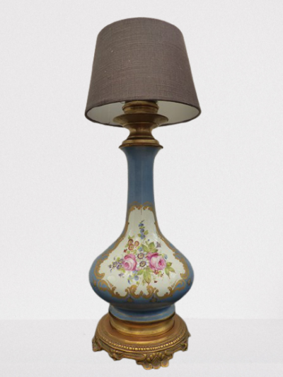 Lampe à pétrole en porcelaine Napoléon III
